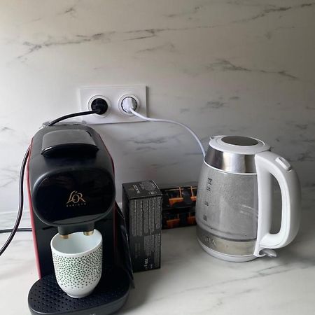 Grand Appartement Courbevoie Paris Екстериор снимка