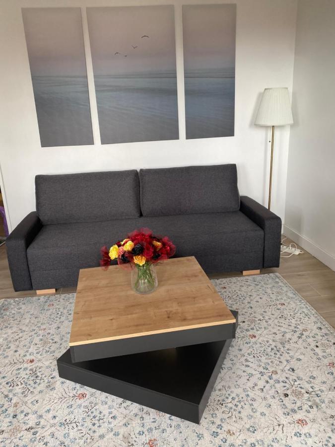 Grand Appartement Courbevoie Paris Екстериор снимка
