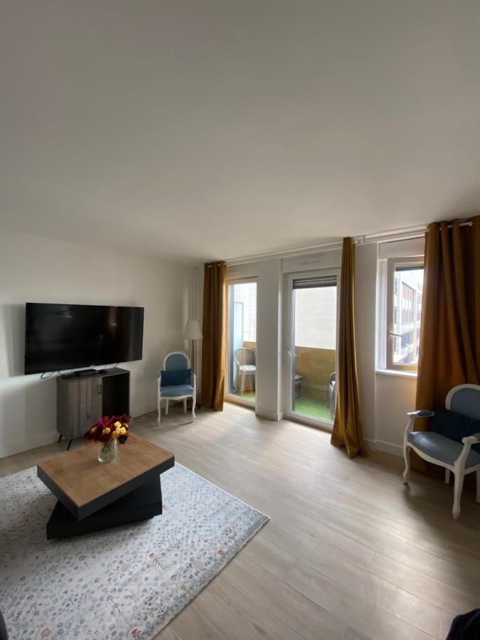 Grand Appartement Courbevoie Paris Екстериор снимка