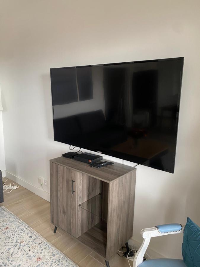 Grand Appartement Courbevoie Paris Екстериор снимка