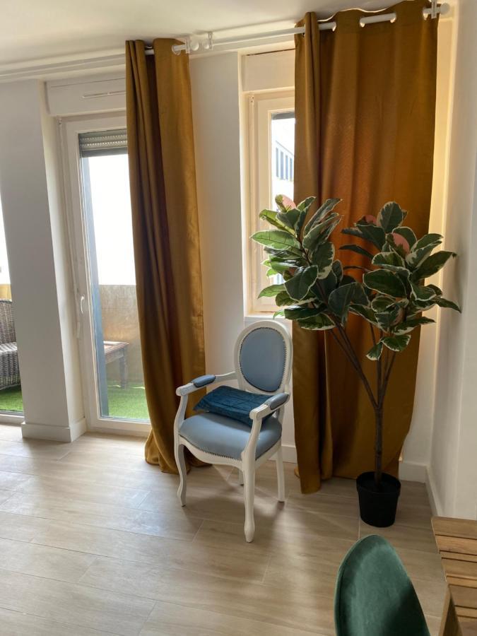 Grand Appartement Courbevoie Paris Екстериор снимка